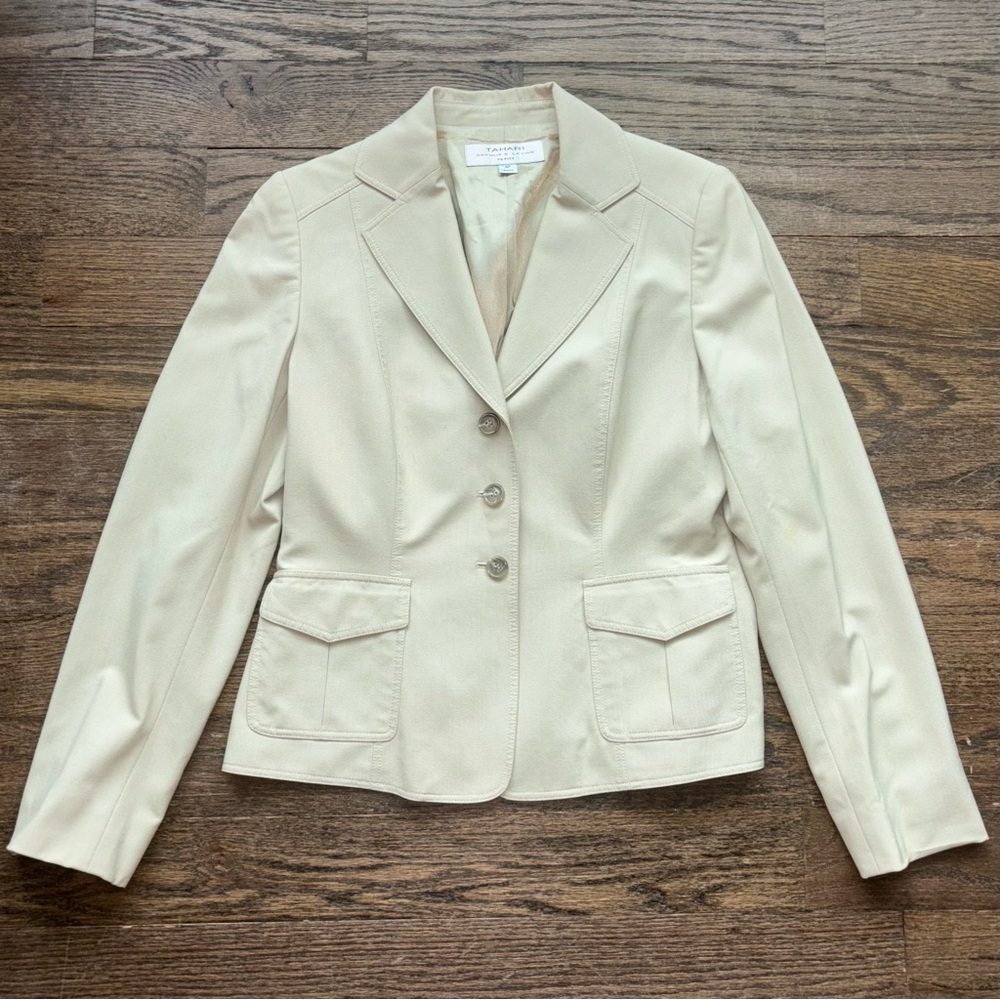 Tahari ASL Light Cream Tailored Blazer